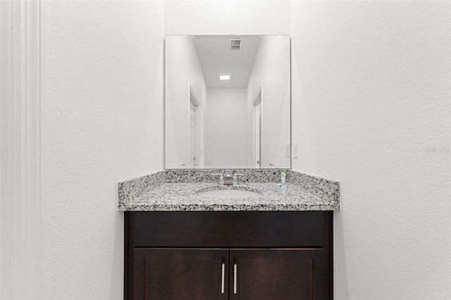 7552 OAKMOSS LOOP, Davenport, FL 33837