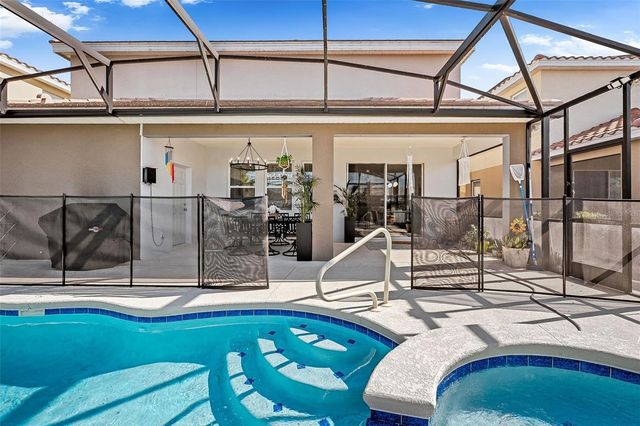 7552 OAKMOSS LOOP, Davenport, FL 33837