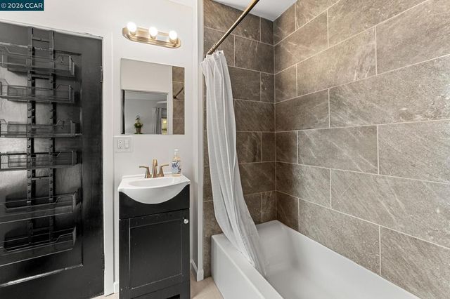 1800 Santa Clara St, Vallejo, CA 94590