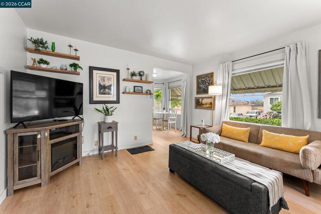 1800 Santa Clara St, Vallejo, CA 94590