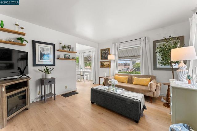 1800 Santa Clara St, Vallejo, CA 94590