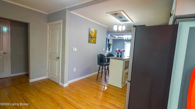 3319 Farnsley Rd, Louisville, KY 40216