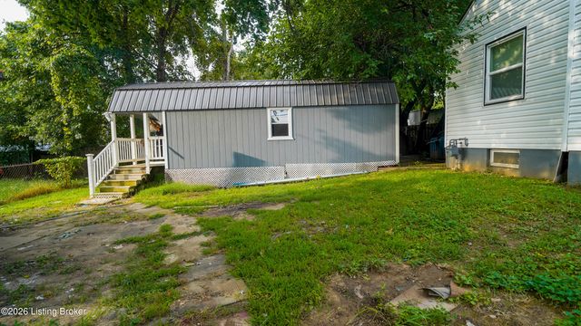 3319 Farnsley Rd, Louisville, KY 40216