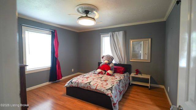 3319 Farnsley Rd, Louisville, KY 40216