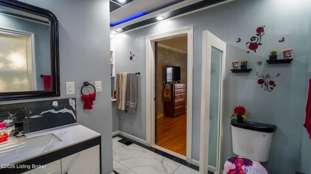 3319 Farnsley Rd, Louisville, KY 40216