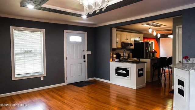 3319 Farnsley Rd, Louisville, KY 40216