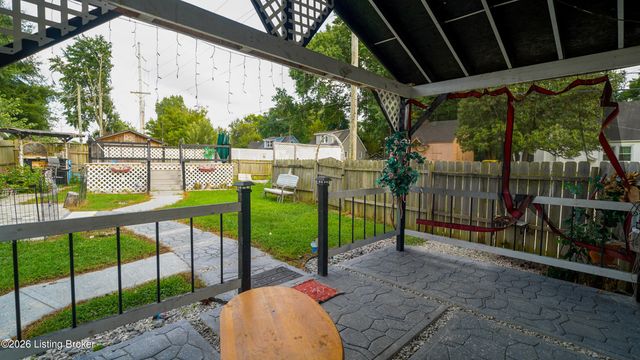 3319 Farnsley Rd, Louisville, KY 40216
