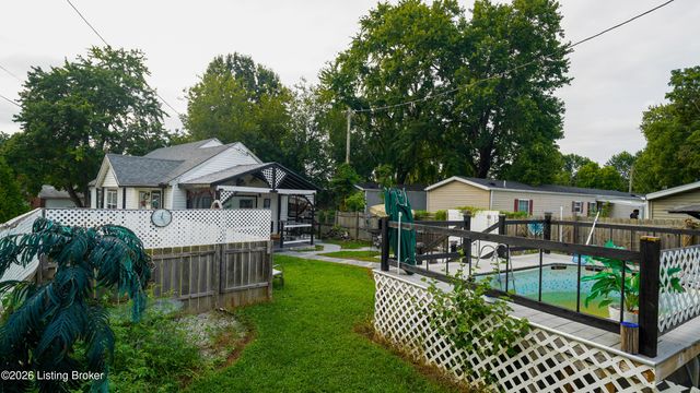 3319 Farnsley Rd, Louisville, KY 40216