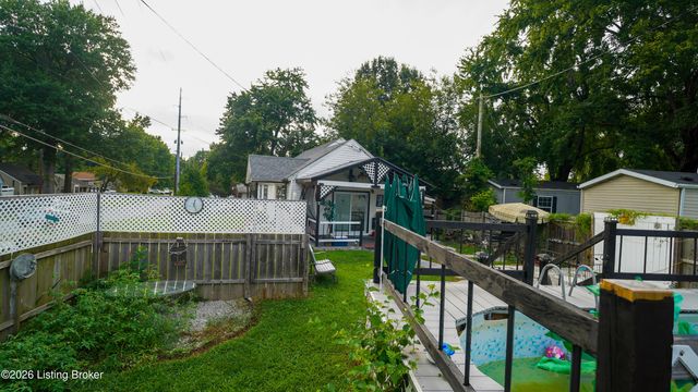 3319 Farnsley Rd, Louisville, KY 40216
