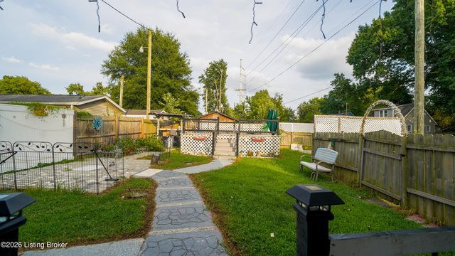 3319 Farnsley Rd, Louisville, KY 40216