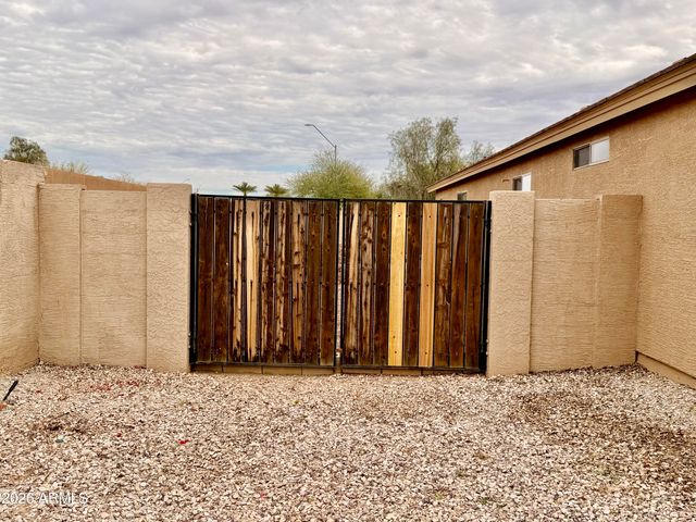 1794 N DESERT WILLOW Street, Casa Grande, AZ 85122