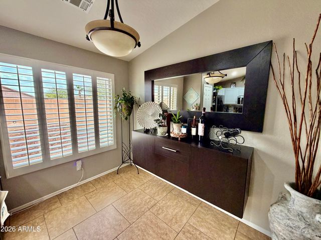 1794 N DESERT WILLOW Street, Casa Grande, AZ 85122