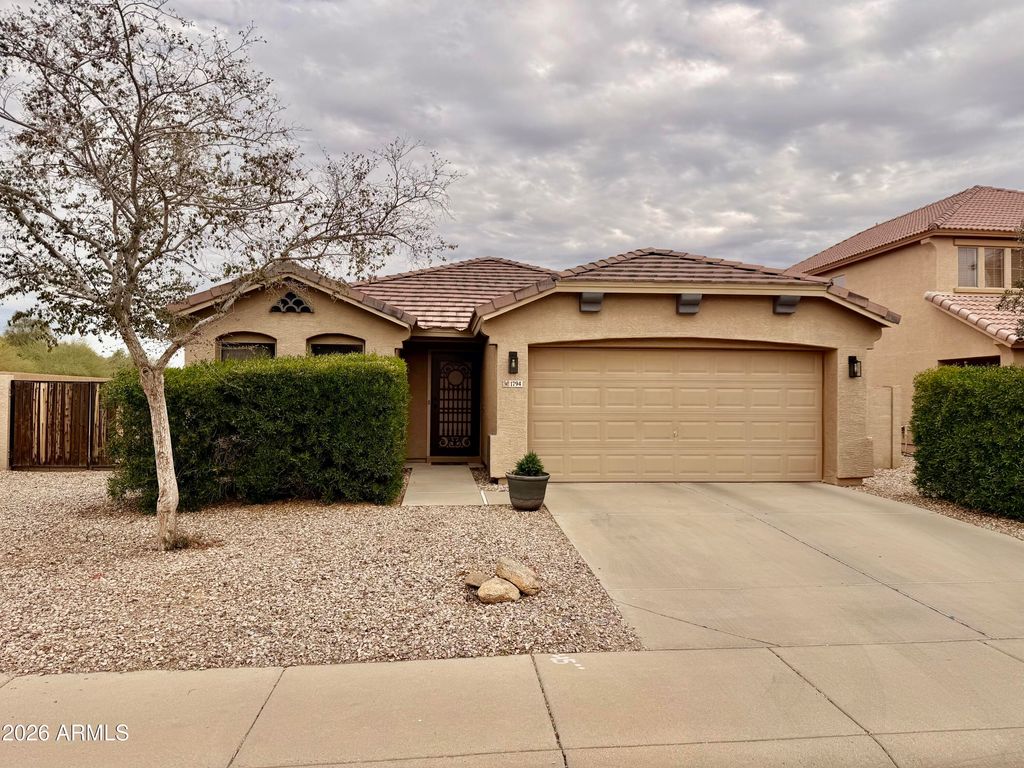 1794 N DESERT WILLOW Street, Casa Grande, AZ 85122