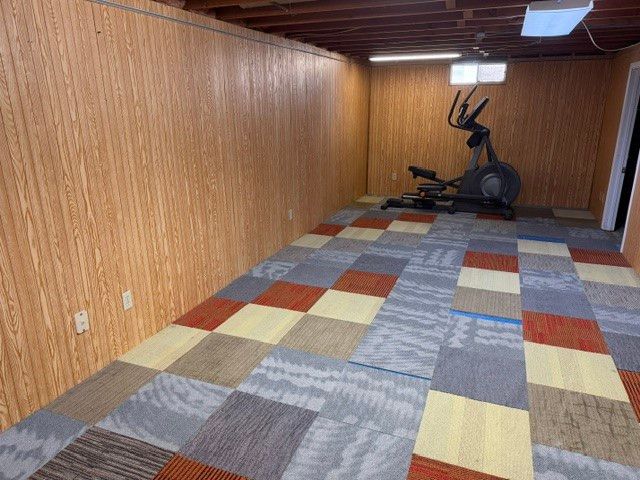 527 Village Court, Altoona, IA 50009