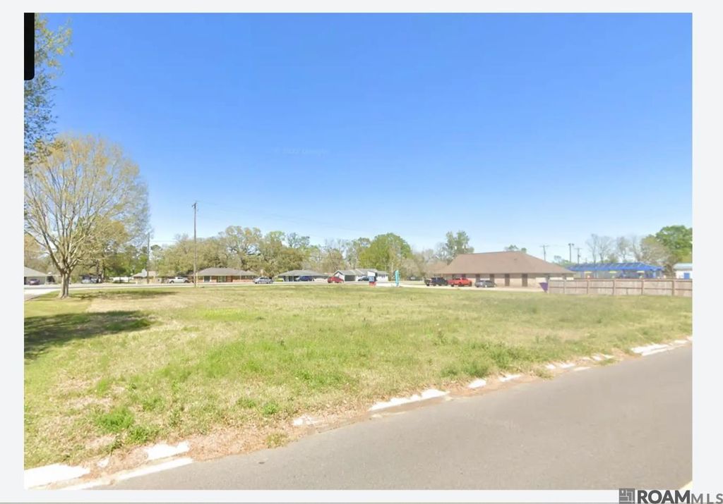 40234 Hwy 42, Prairieville, LA 70769