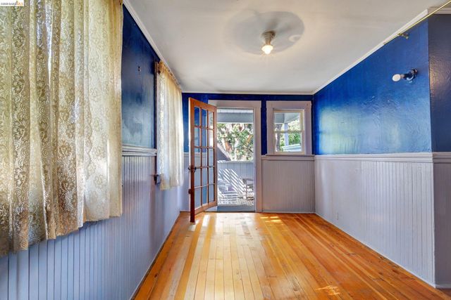 2009 Berkeley Way, Berkeley, CA 94704
