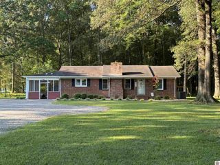 715 Shoemaker Road, Murray, KY 42071