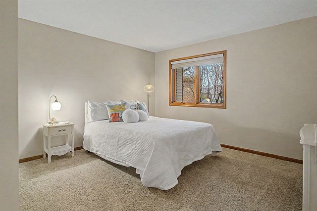 1086 Amberwood West Drive, Byron Center, MI 49315