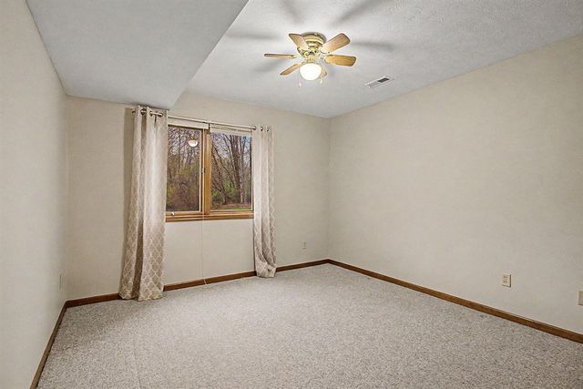 1086 Amberwood West Drive, Byron Center, MI 49315