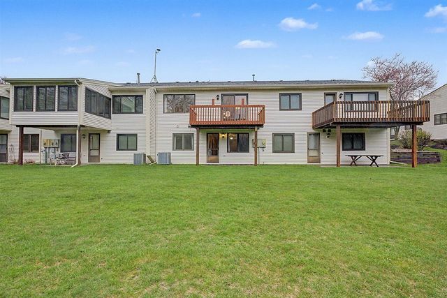 1086 Amberwood West Drive, Byron Center, MI 49315