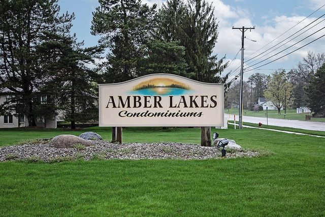 1086 Amberwood West Drive, Byron Center, MI 49315