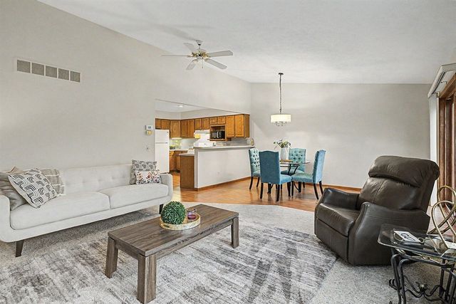 1086 Amberwood West Drive, Byron Center, MI 49315