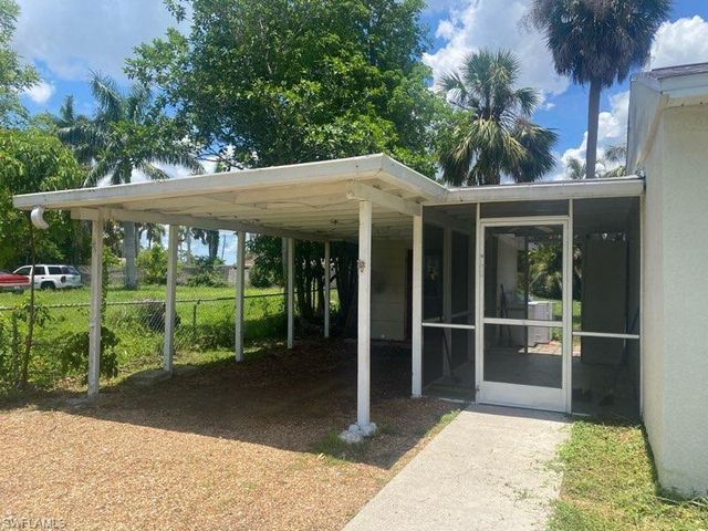 4455 Birmingham ST, Fort Myers, FL 33905