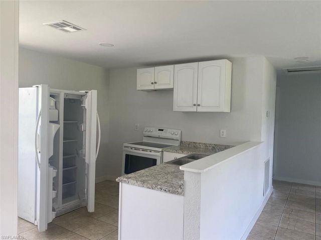 4455 Birmingham ST, Fort Myers, FL 33905