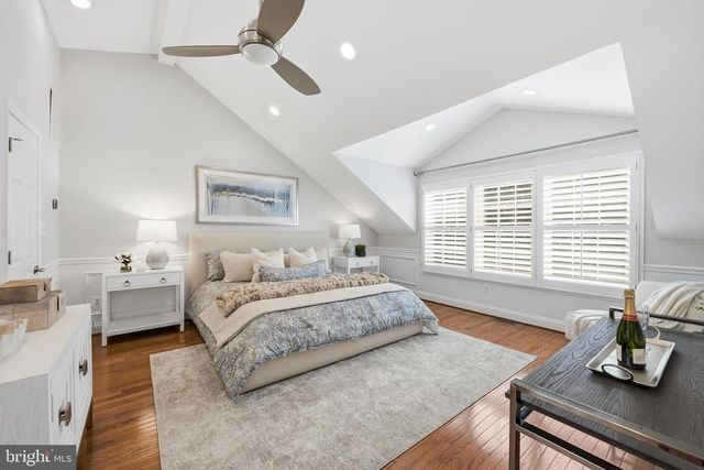 2304 LOCUST RIDGE CT, Falls Church, VA 22046