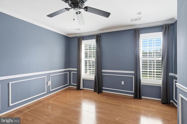 2304 LOCUST RIDGE CT, Falls Church, VA 22046