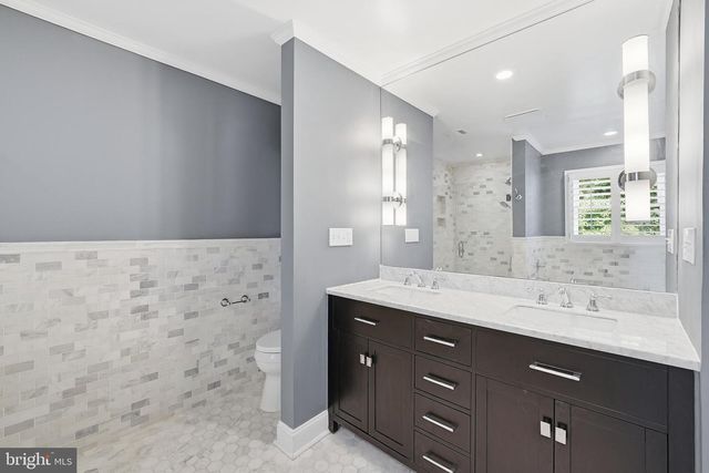 2304 LOCUST RIDGE CT, Falls Church, VA 22046