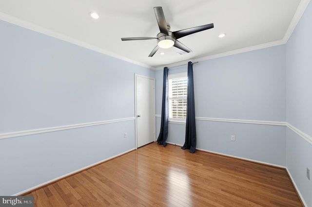 2304 LOCUST RIDGE CT, Falls Church, VA 22046