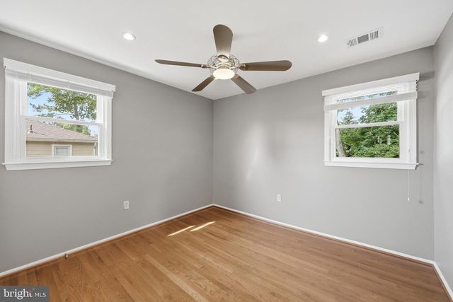 2304 LOCUST RIDGE CT, Falls Church, VA 22046