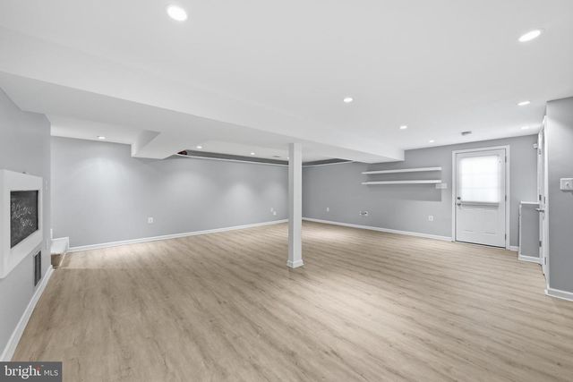 2304 LOCUST RIDGE CT, Falls Church, VA 22046