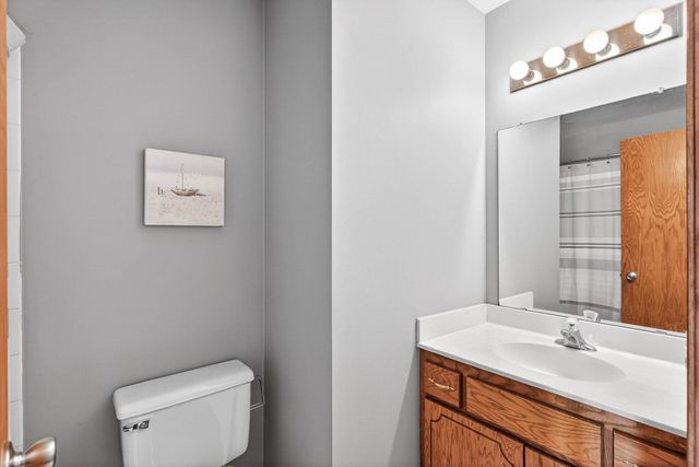 7017 Setzler Parkway, Brooklyn Park, MN 55445