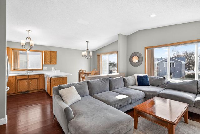 7017 Setzler Parkway, Brooklyn Park, MN 55445