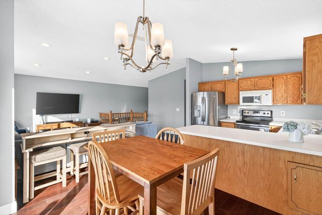 7017 Setzler Parkway, Brooklyn Park, MN 55445