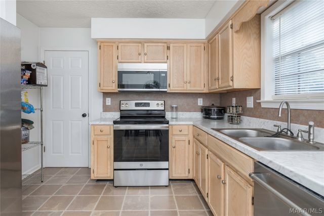 4241 Cleve Drive, Montgomery, AL 36109