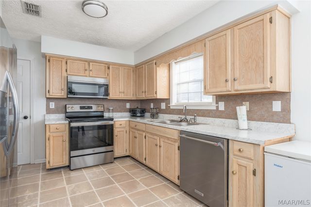 4241 Cleve Drive, Montgomery, AL 36109