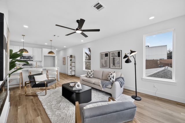 2414 Anderson Street, Dallas, TX 75215