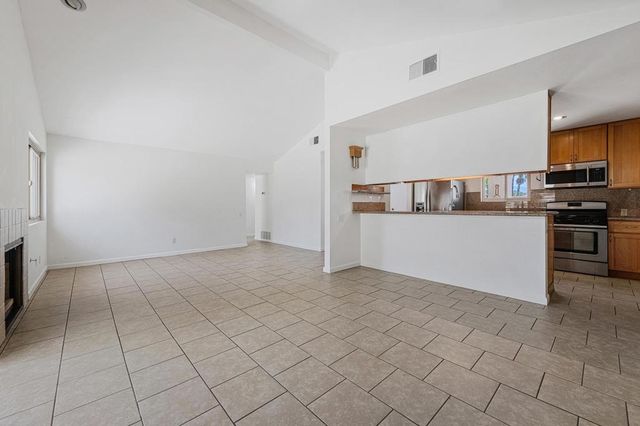 1350 E Gem Circle, Palm Springs, CA 92262