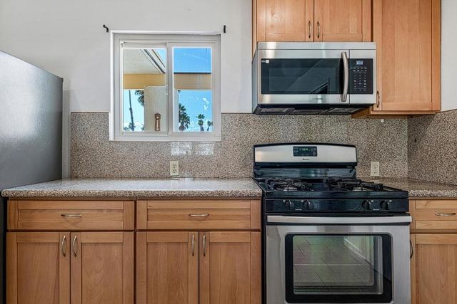 1350 E Gem Circle, Palm Springs, CA 92262