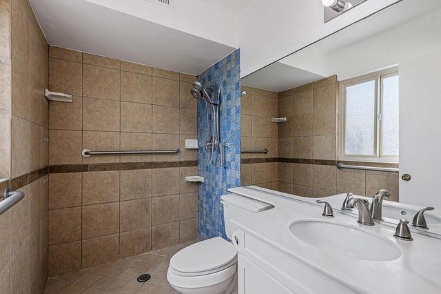 1350 E Gem Circle, Palm Springs, CA 92262