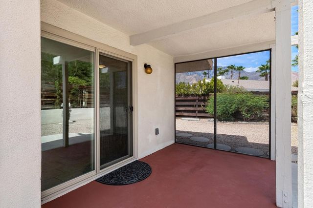 1350 E Gem Circle, Palm Springs, CA 92262