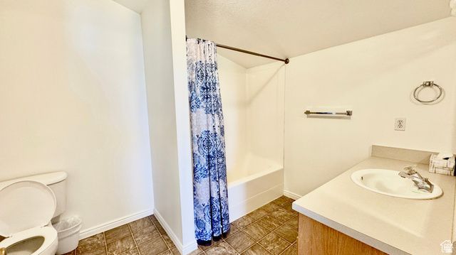 241 SUNSTONE CIR, Logan, UT 84321