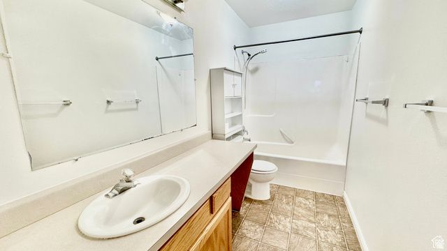 241 SUNSTONE CIR, Logan, UT 84321