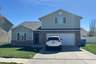 241 SUNSTONE CIR, Logan, UT 84321