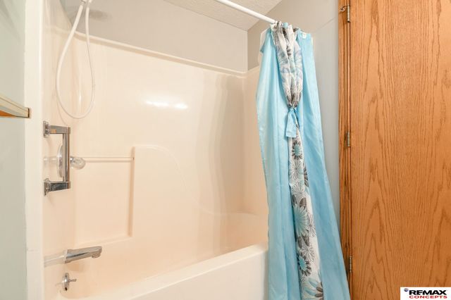 1024 Sycamore Avenue, Crete, NE 68333