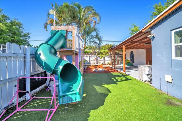 7151 Taft Street, Hollywood, FL 33024