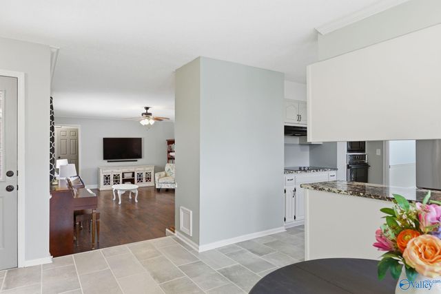 1119 Chesterfield Road SE, Huntsville, AL 35803